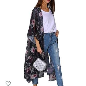 Cute fall wrap fits like a large